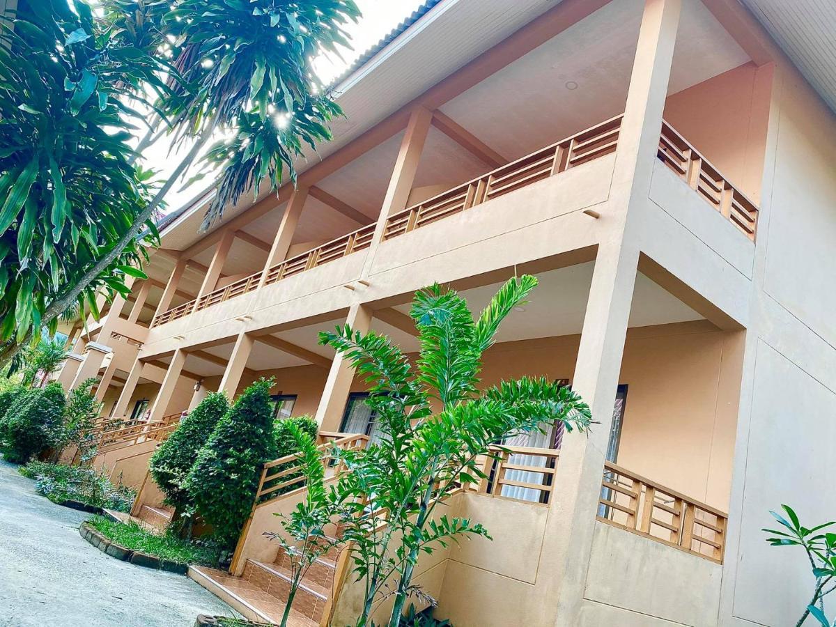 卡贝小屋度假村 象岛 外观 照片
