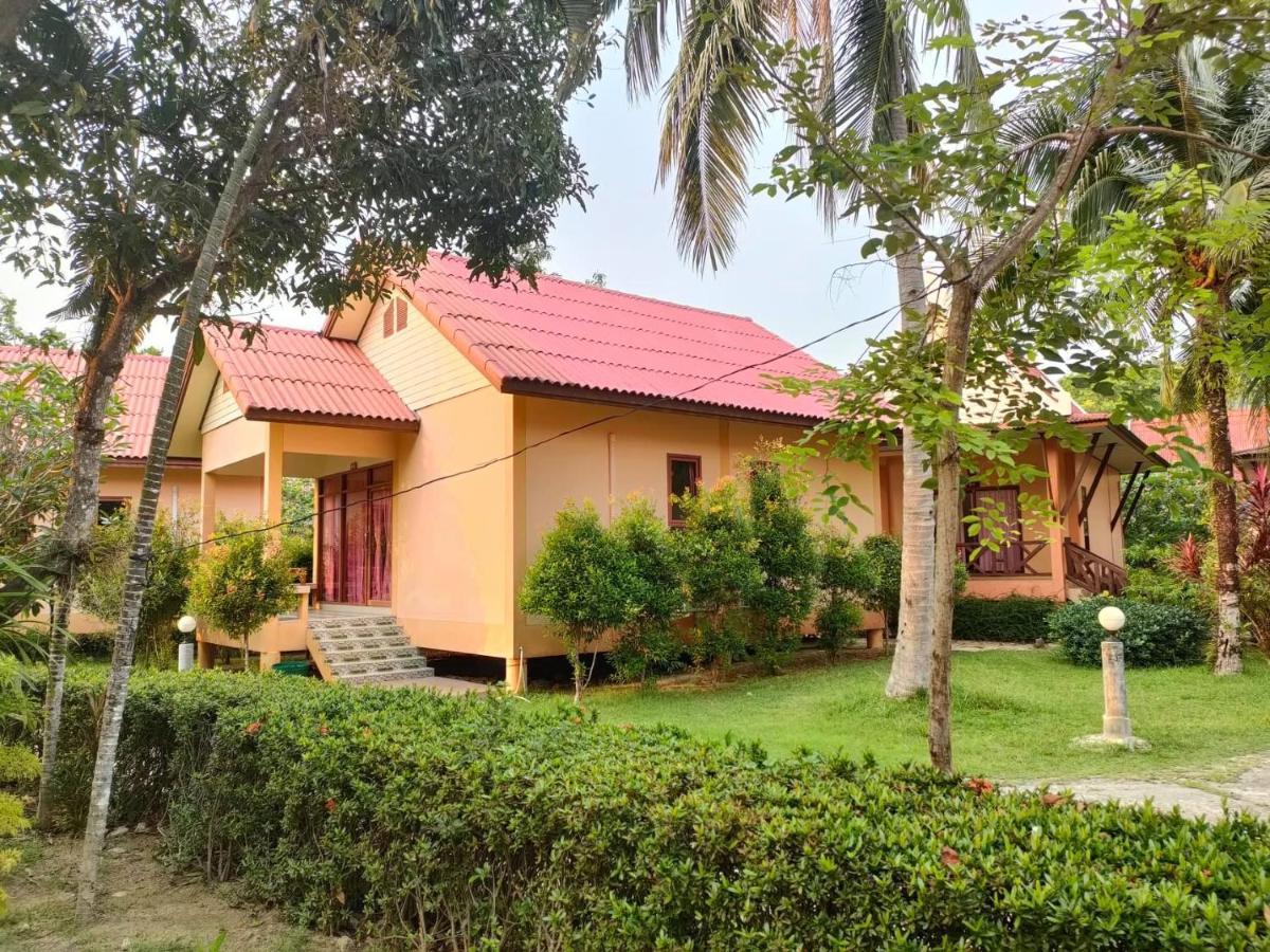 卡贝小屋度假村 象岛 外观 照片